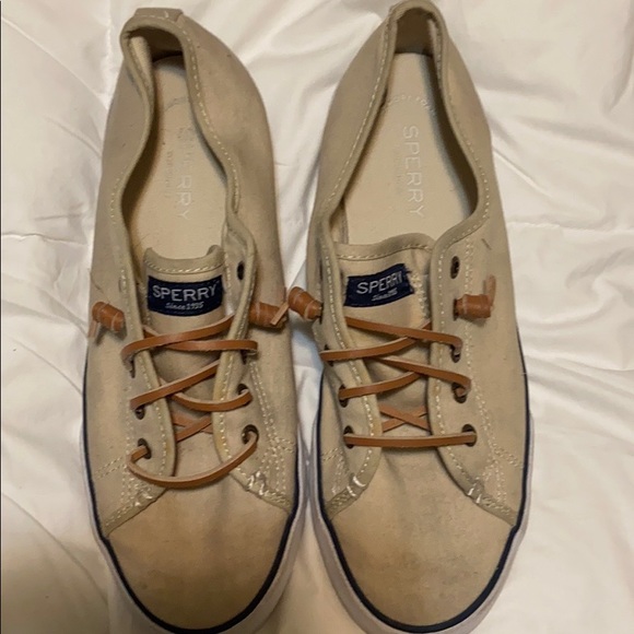 Sperry - Picture 1 of 5